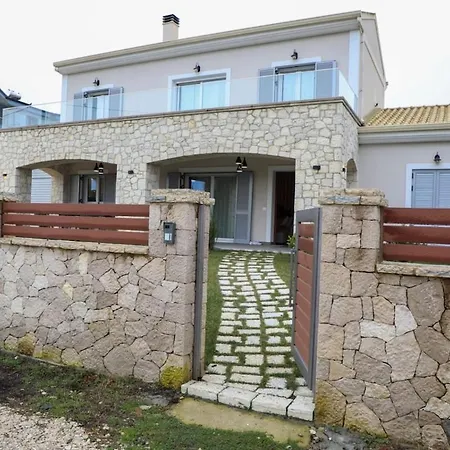 A B I 别墅 Valjiosi